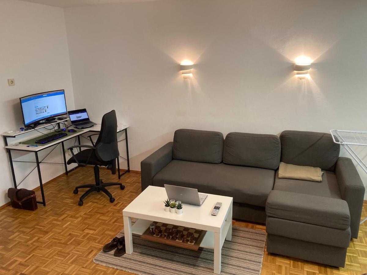 Privatzimmer In Muenchen Zentrum Esterno foto